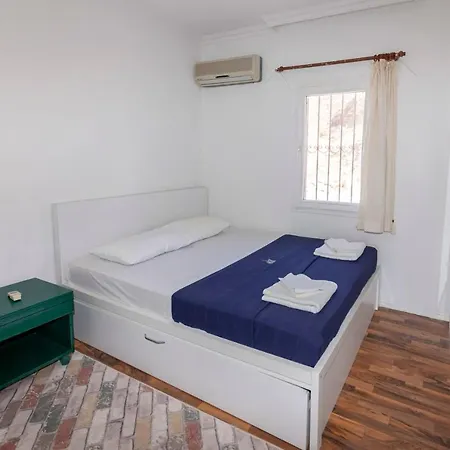 Refreshing House With Shared Terrace Near Sea In The Heart Of Bodrum * Gümbet